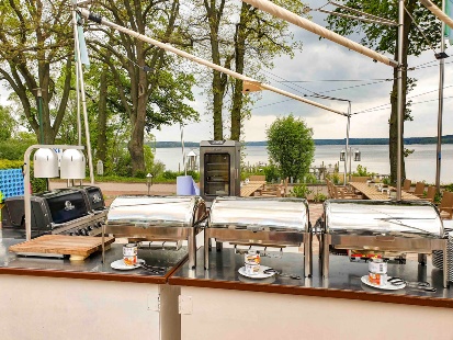 Grillstand mit Aussicht Grillstand mit Aussicht